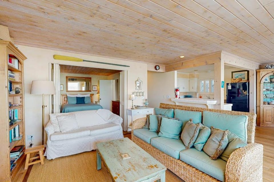 Oceanfront Delight House in Cayucos