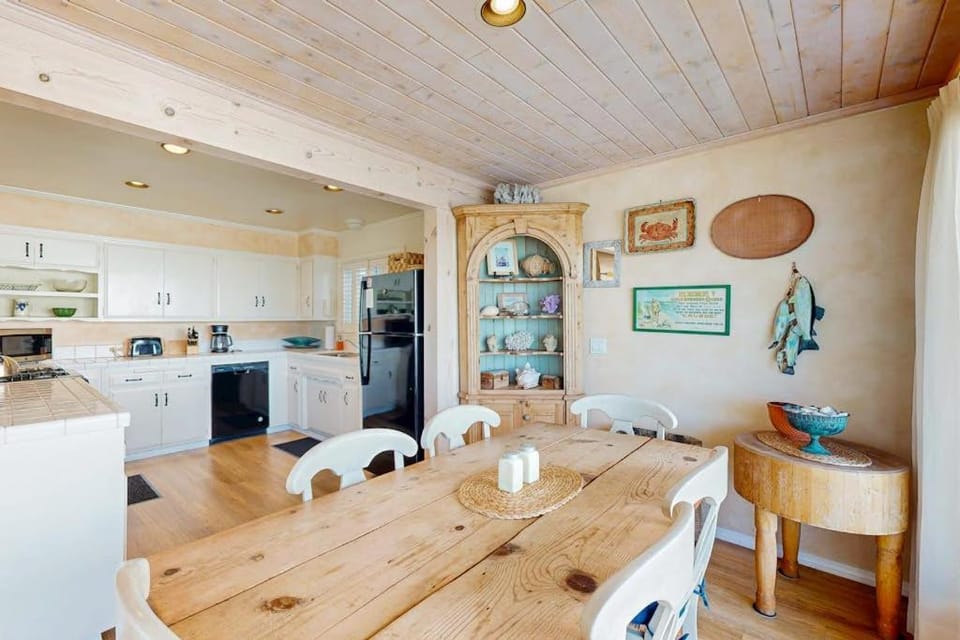 Oceanfront Delight House in Cayucos