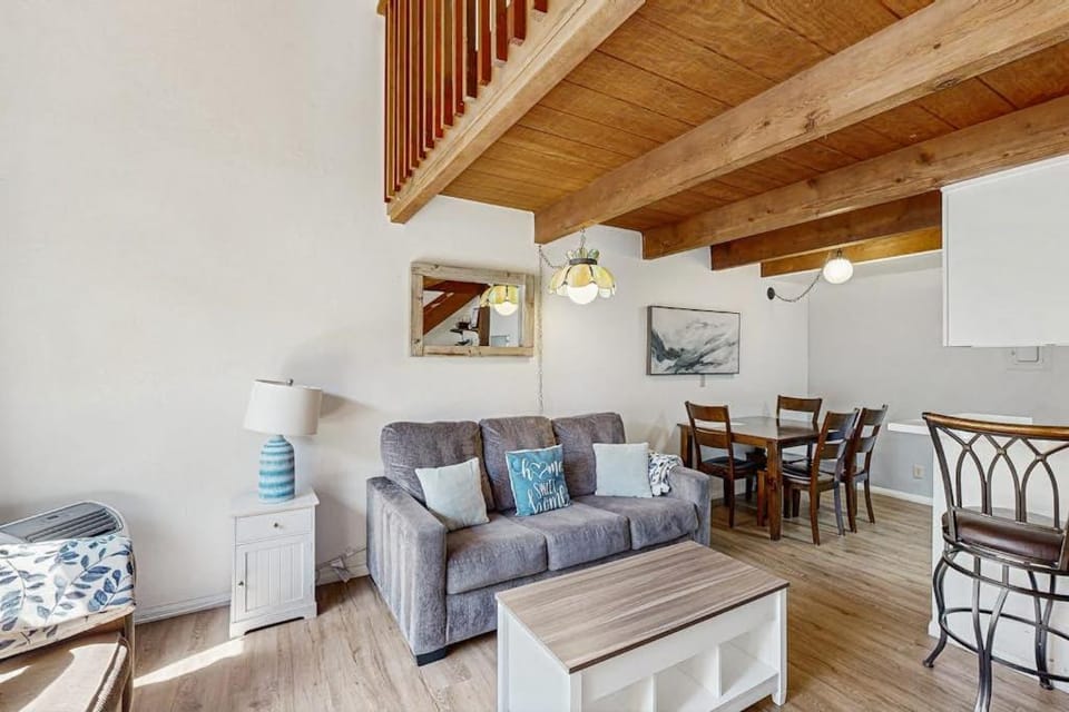 Sugar Shack Apartment in Carpinteria