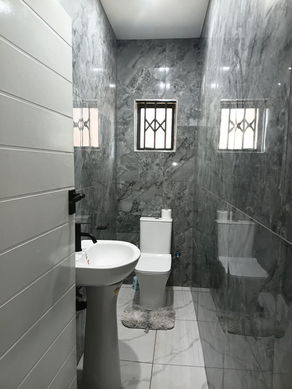 Ruemat 4 bedrooms Cozy Place Hillcrest Bulawayo House in Zimbabwe