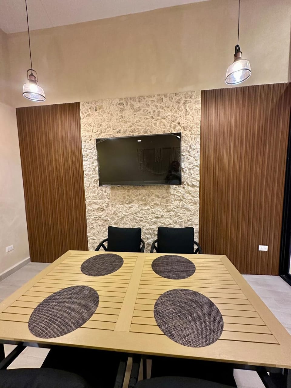 Communal lounge/ TV room, Dining area