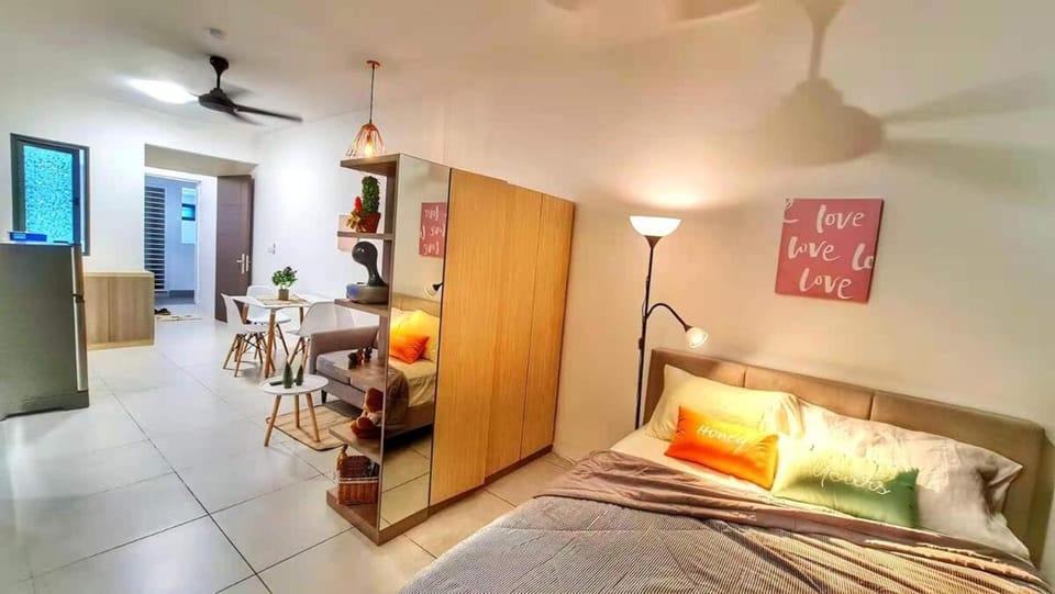 38 Romantic Studio Meritus Prai Apartment in Penang