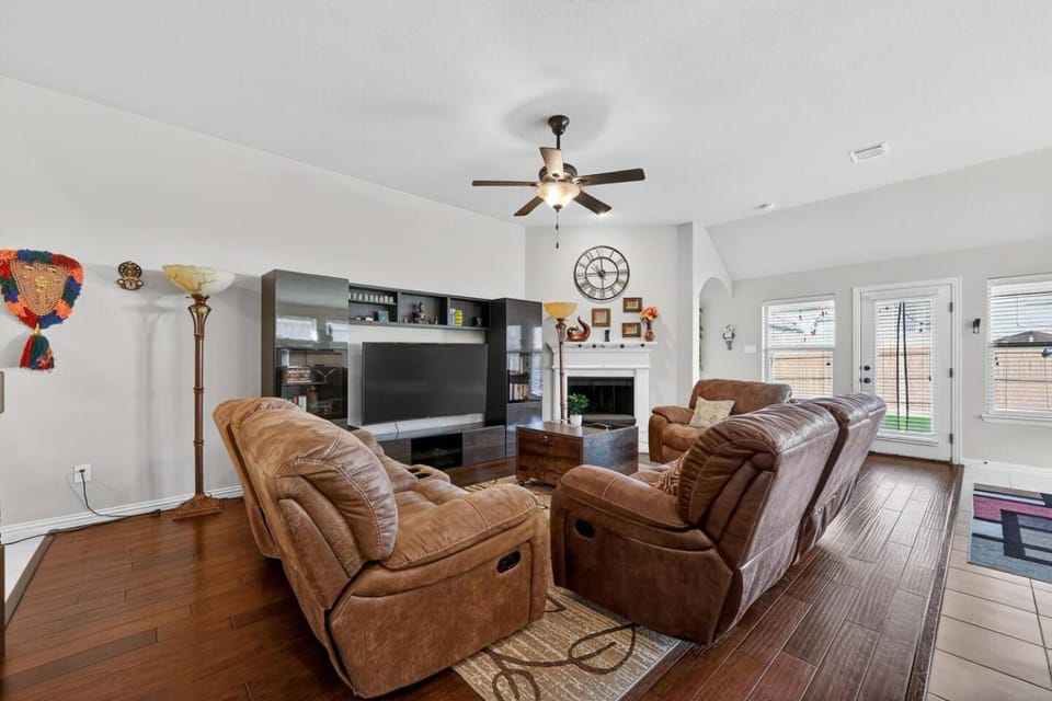 World Cup Ready Home Near Frisco & Dallas House in Little Elm