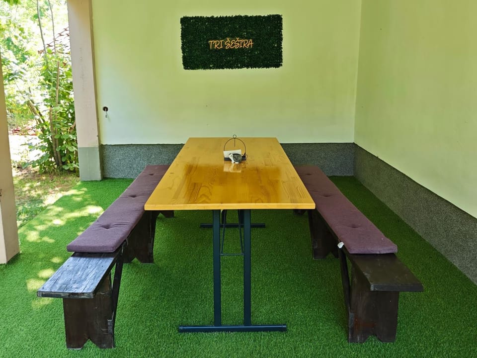 Tri šešira House in Bosnia and Herzegovina