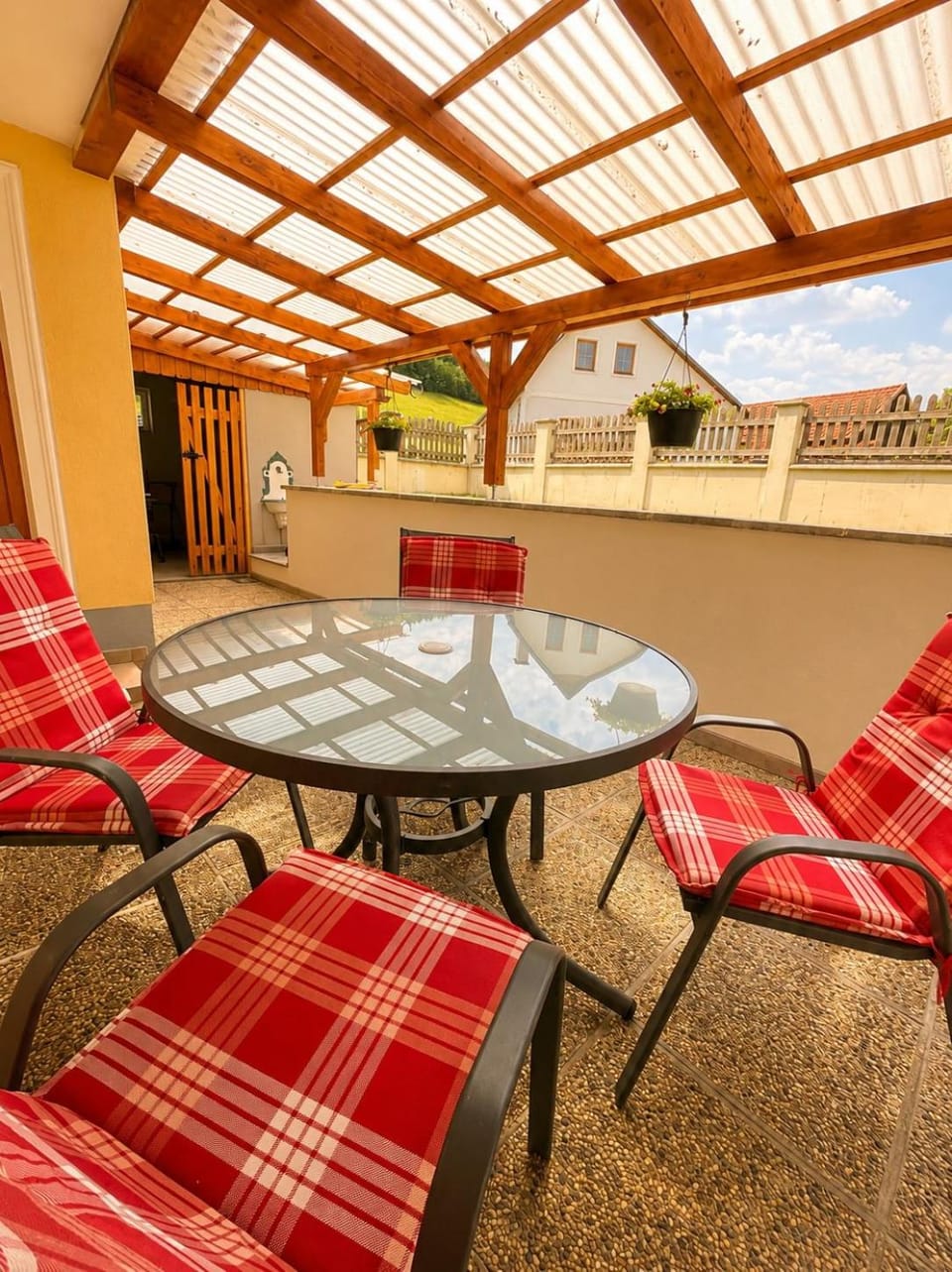 Balcony/Terrace, Seating area, Dining area