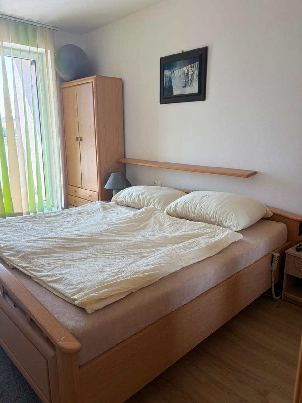 Bed, Photo of the whole room, Bedroom, wardrobe