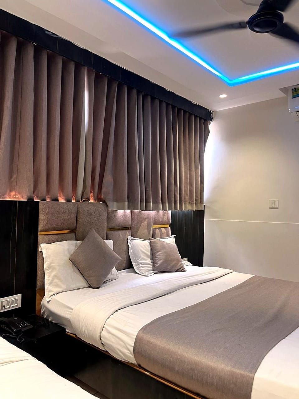 Hotel prime View Hotel in Ahmedabad