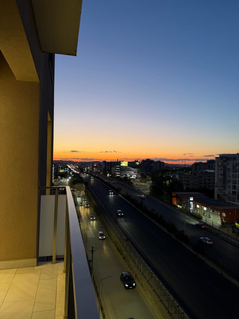 Sunset View Tirana Apartment in Tirana