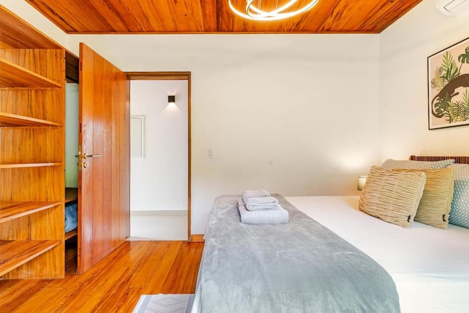 CasaAlpin - Piscina maravilhosa e Jacuzzi aquecida Villa in Sao Jose dos Campos