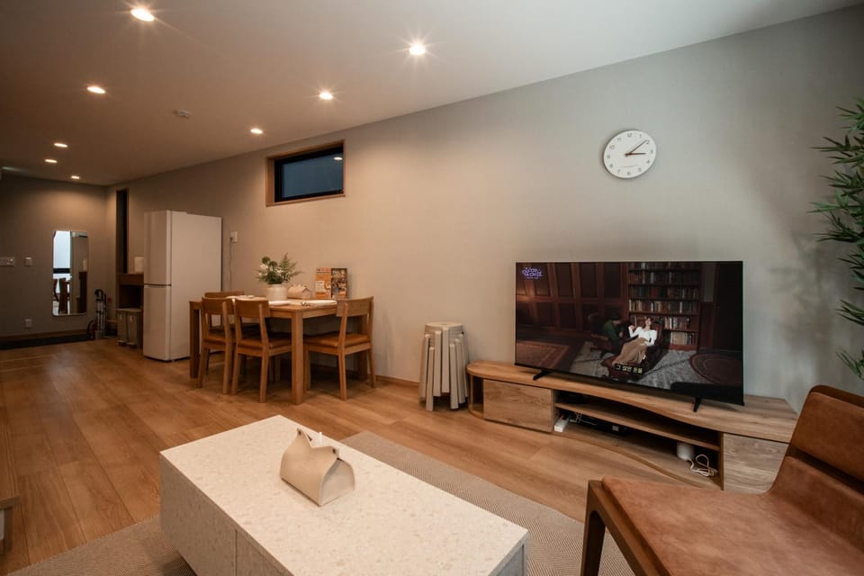 TV and multimedia, Living room