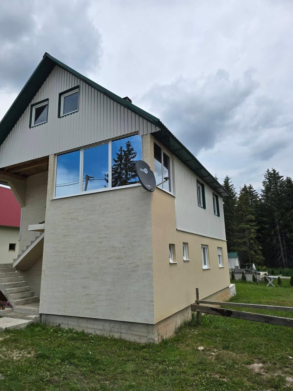 Property building, Garden, Garden view