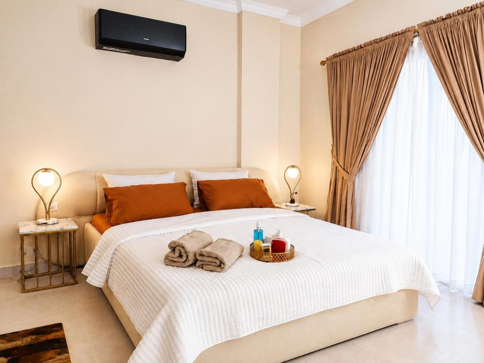 OVO Stays 2BHK Apartment BTK Apartment in Karachi