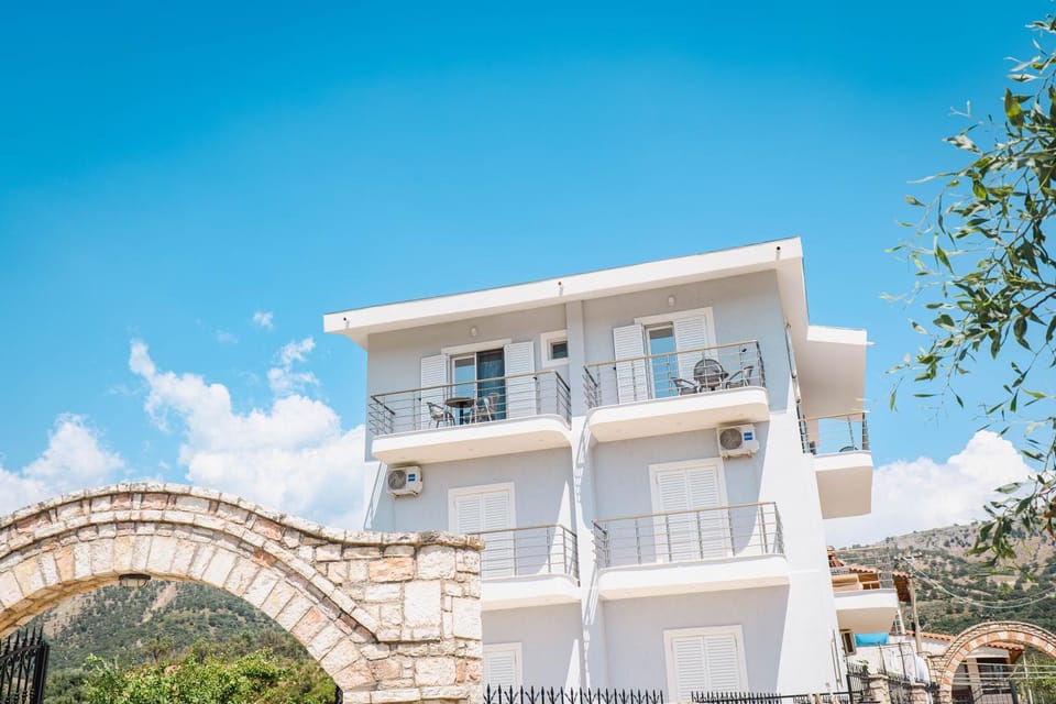 Ionian View Rooms Apartment in Vlorë County, Albania