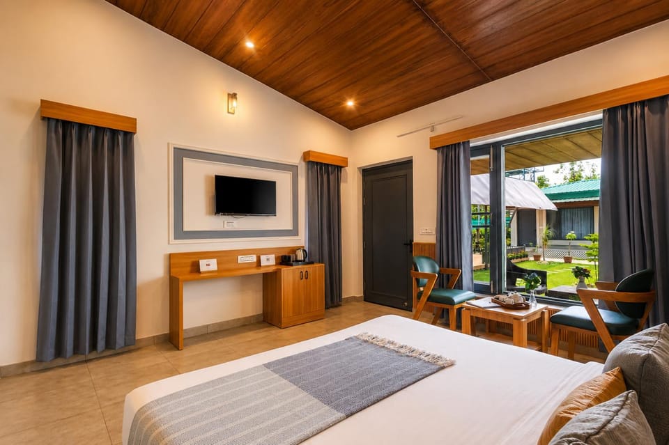 ELIVAAS Signature Puvalgarh Farms Thistle Cottage-style Suite with Shared, Pool, Dining, Garden & Outdoor Sit-out Near Sitabani Gate Villa in Uttarakhand