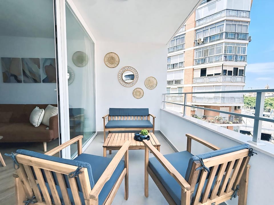 MalagadeVacaciones - Coral Beach Apartment in Malaga