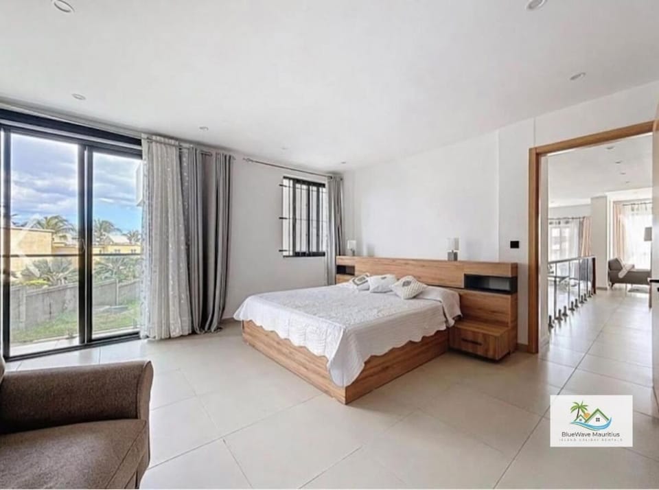 Splendid View Retreat Apt with Pool Apartment in Rivière Noire District, Mauritius