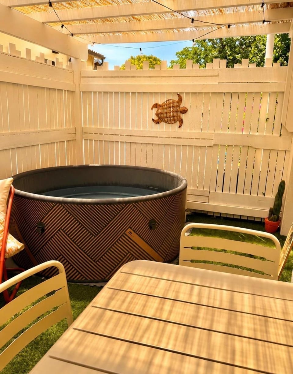 Hot Tub