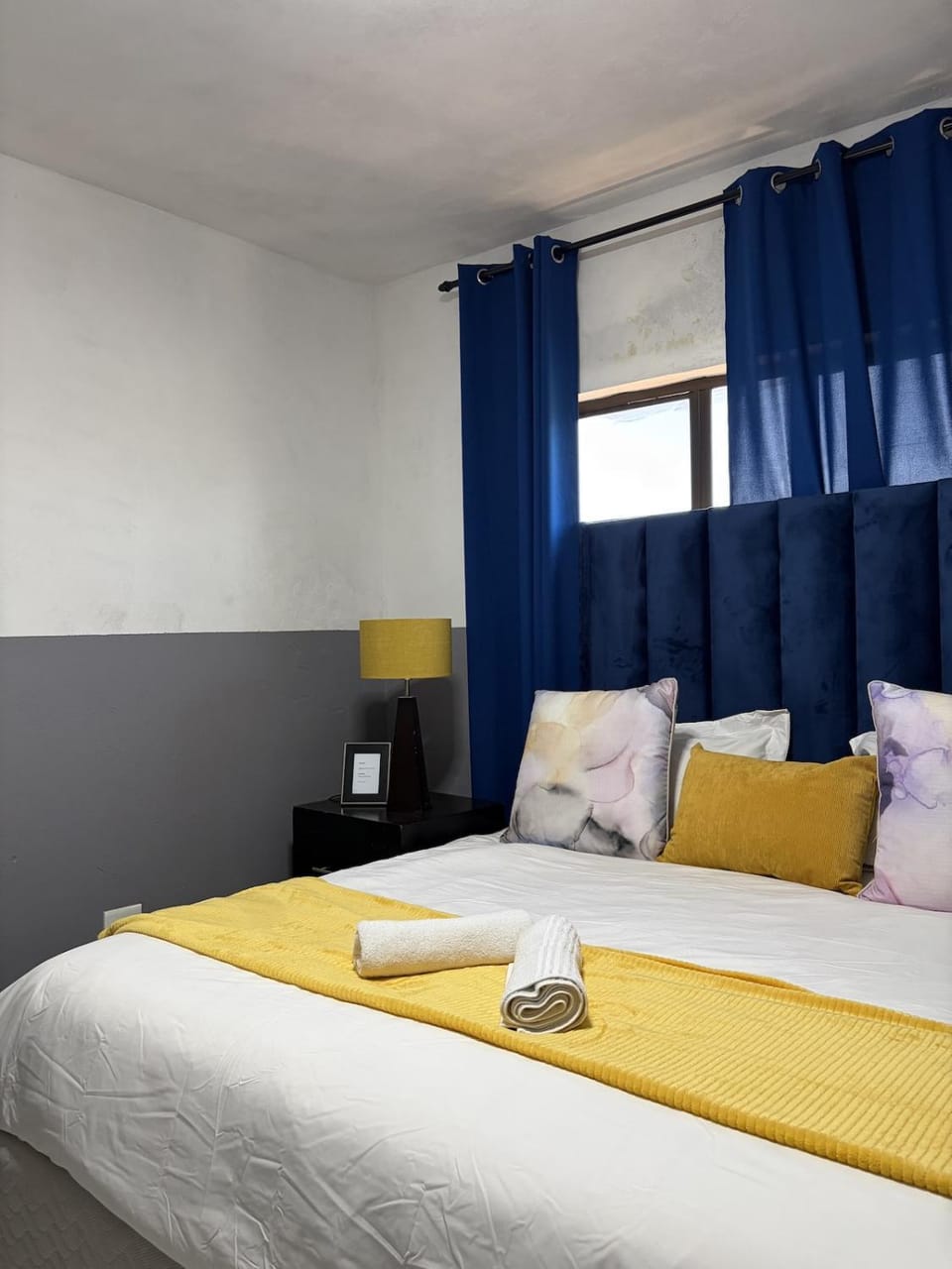 Modern Luxury Room Peaceful Pretoria Escape Apartment in Pretoria