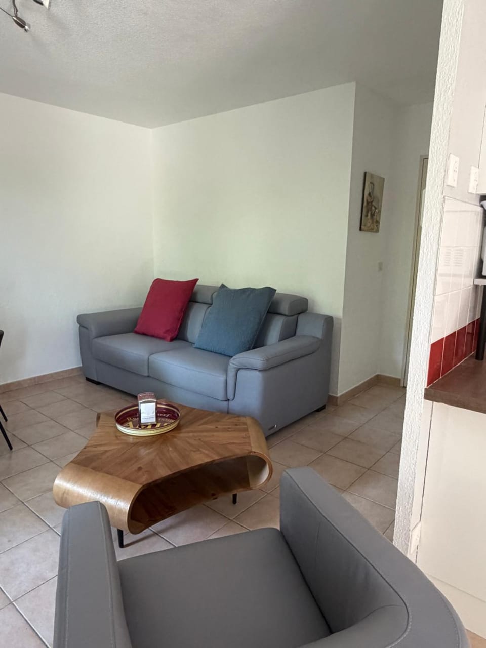 Appartement rez de jardin avec garage Apartment in Nimes