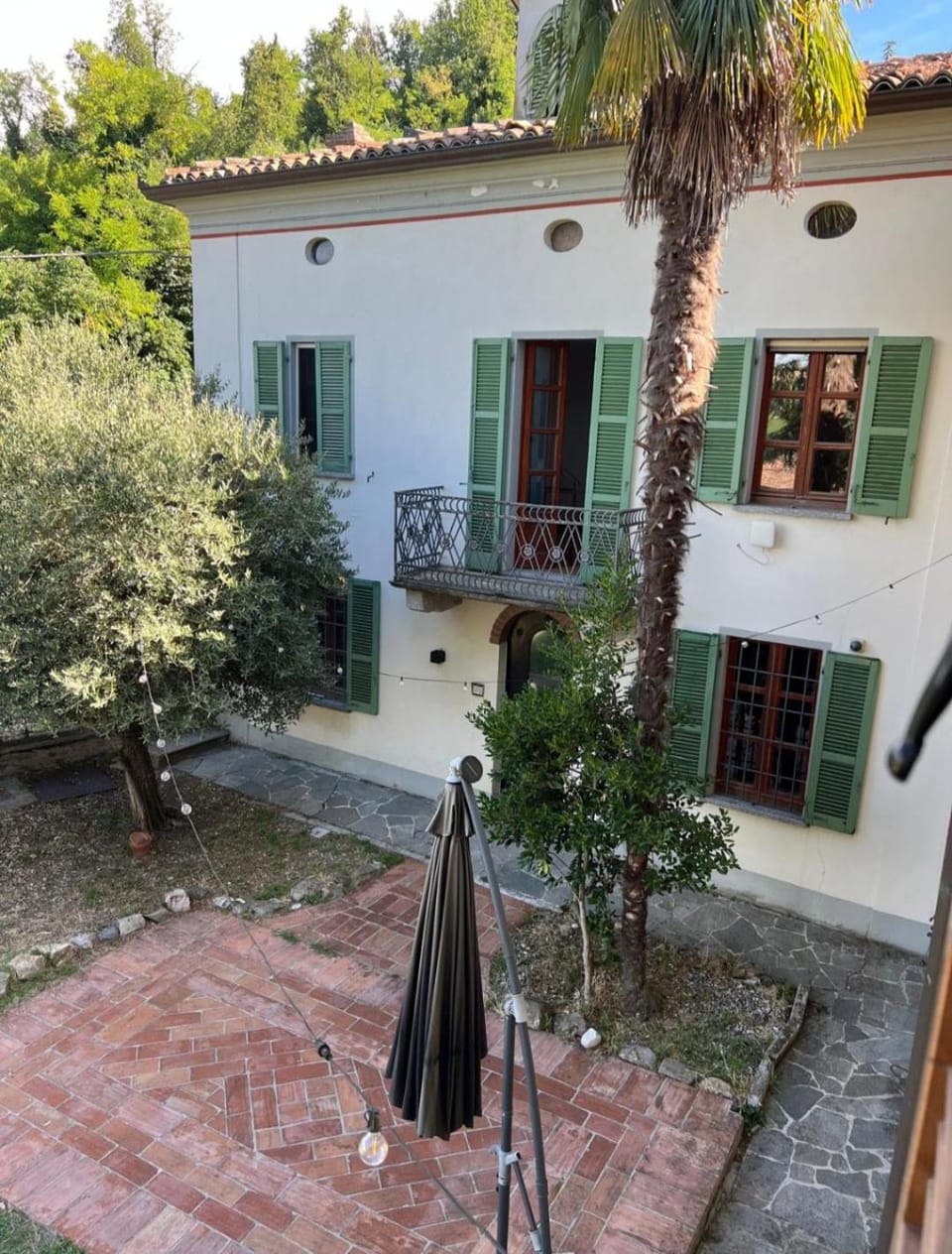 Property building, Patio, Garden, Garden, Garden view