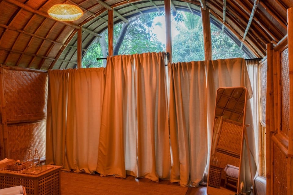 Seasun eco luxury villas Bed and Breakfast in Hyderabad