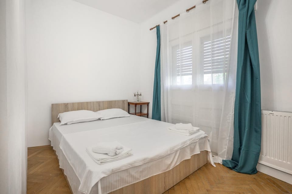 Grand Class Bucharest Apartment in Bucharest