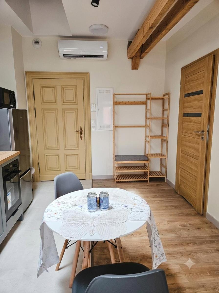 Rosette Rose AC Progres Apartment in Poland