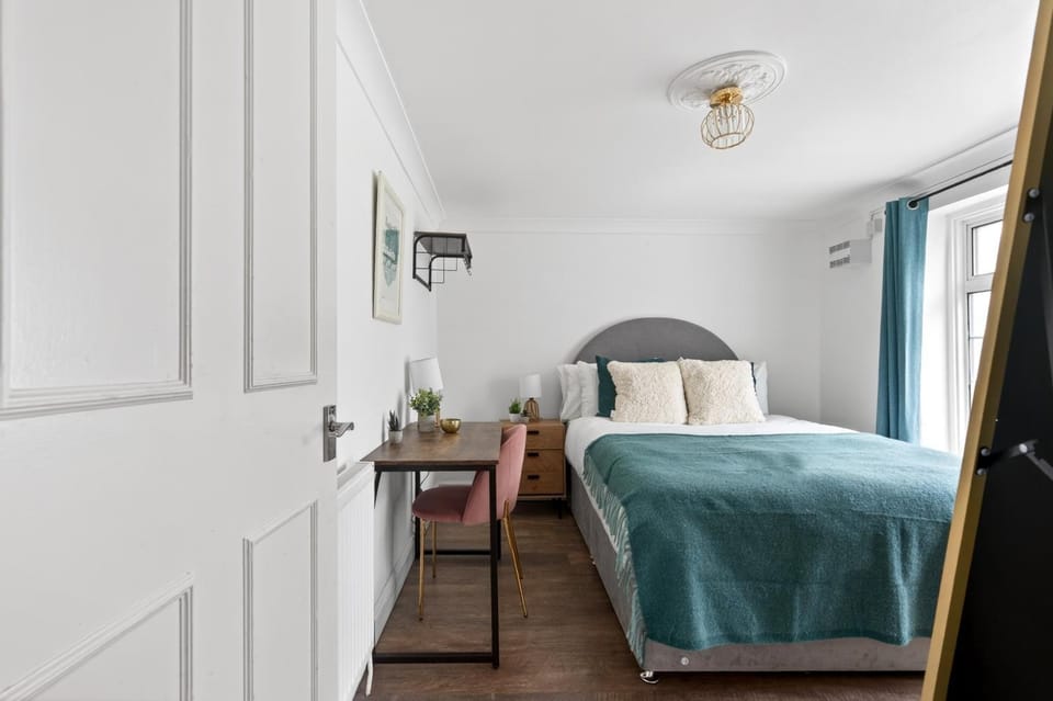 Central London flat in Paddington Apartment in City of Westminster