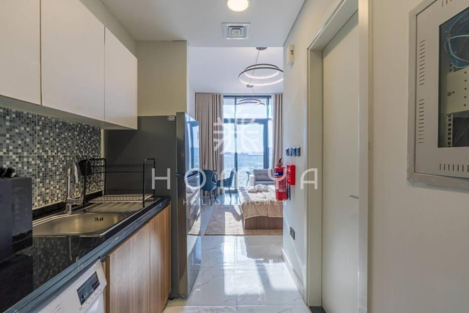 Premium Studio in Masdar Near Yas & Airport Apartment in Abu Dhabi