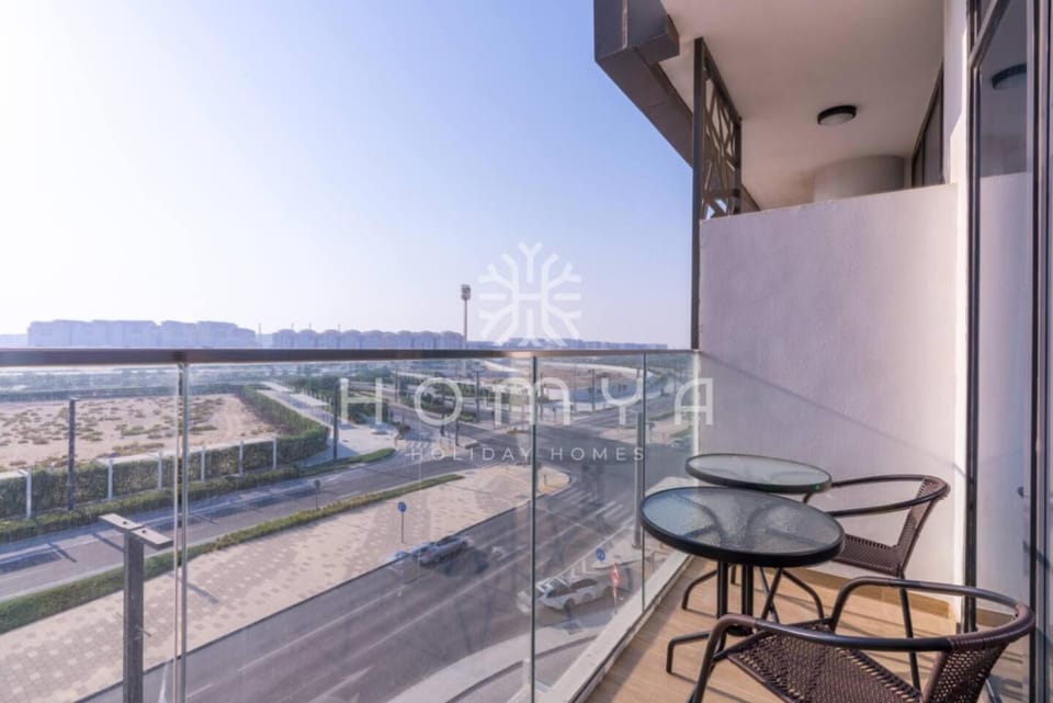 Premium Studio in Masdar Near Yas & Airport Apartment in Abu Dhabi