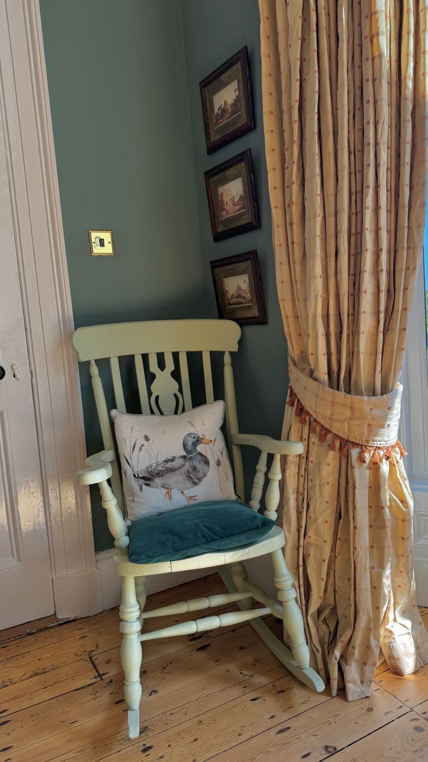 Riverbank House Bed and Breakfast in Londonderry