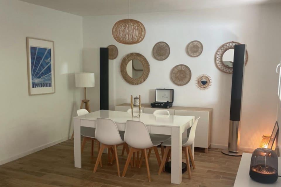 Apartment with private pool near Jourdan Park Apartment in Aix-en-Provence
