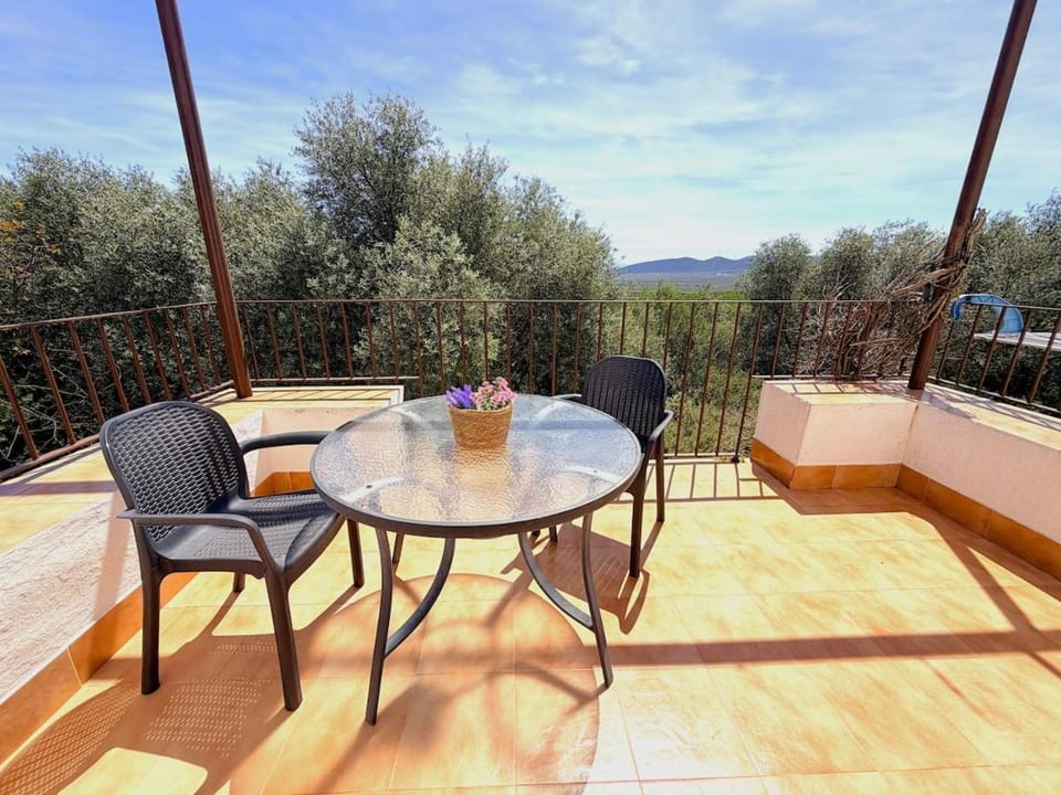 Evans Realty DC - Pasos Largos - Piscina & Padel House in Andalusia