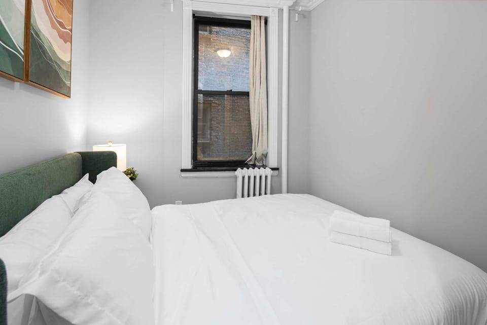 Stylish Manhattan Retreat Near NYC Landmarks Apartment in Midtown