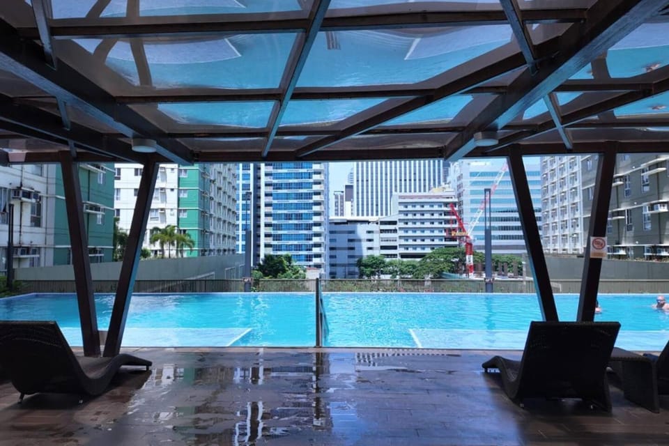 Nikko’s Hideaway - Avida Riala Tower 4 Apartment in Lapu-Lapu City