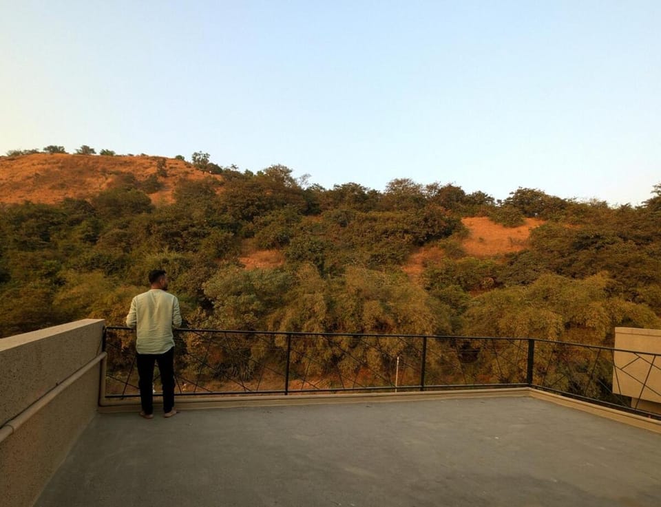Raahi Manzil Travellers station of Peace and fun Villa in Lonavla