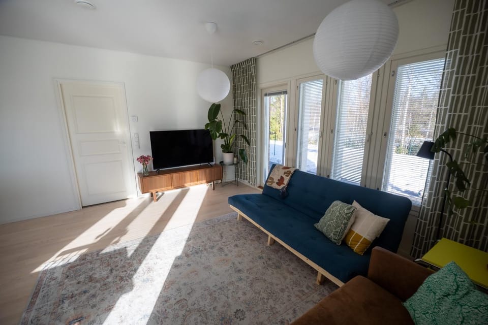TV and multimedia, Living room, Seating area