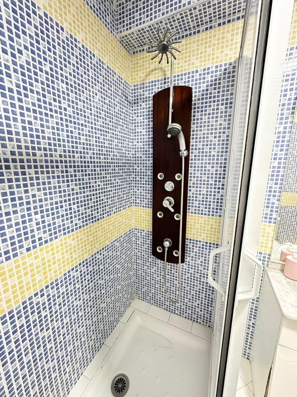 super appartement centre avec parking Apartment in Tangier