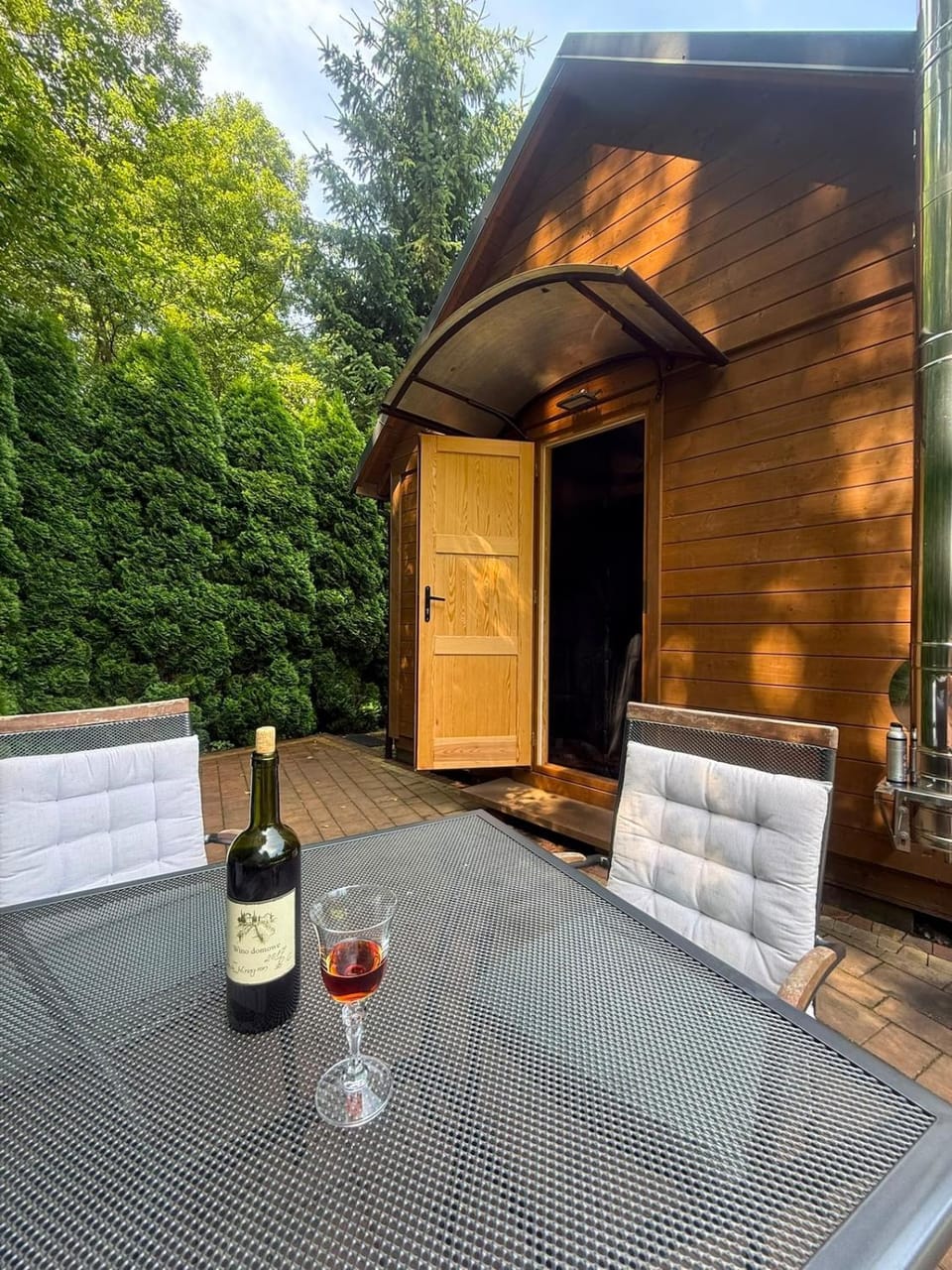 Cottage with access to the lake House in Poland