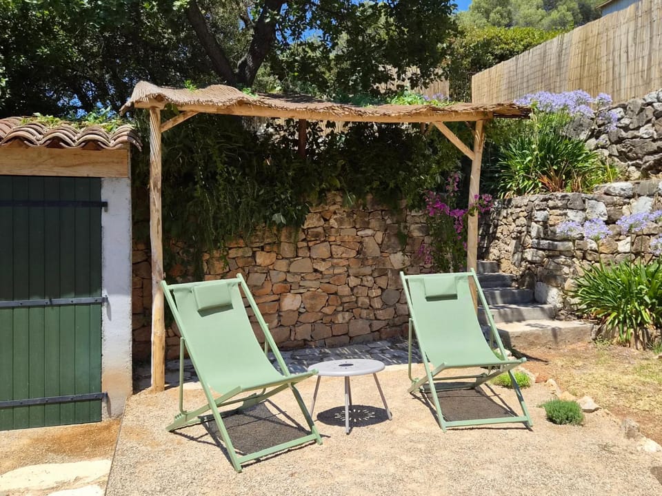 Studio indépendant avec jardin à Saint-Paul-de-Vence House in Saint Paul de Vence