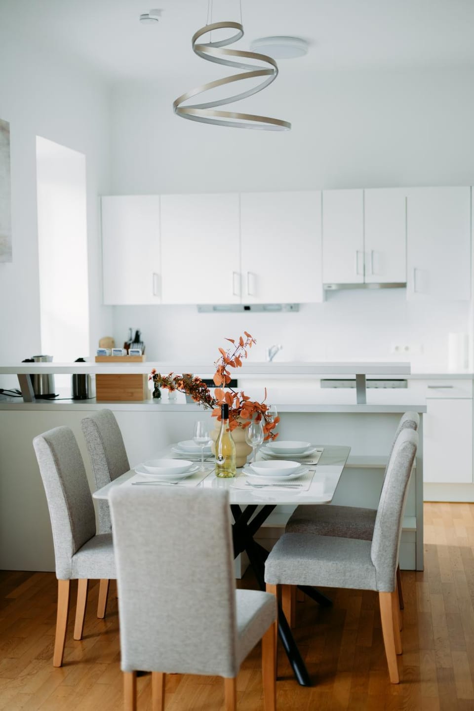 Dining area, Food, kitchen