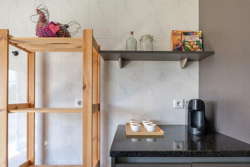 Coffee/tea facilities, Kitchen or kitchenette