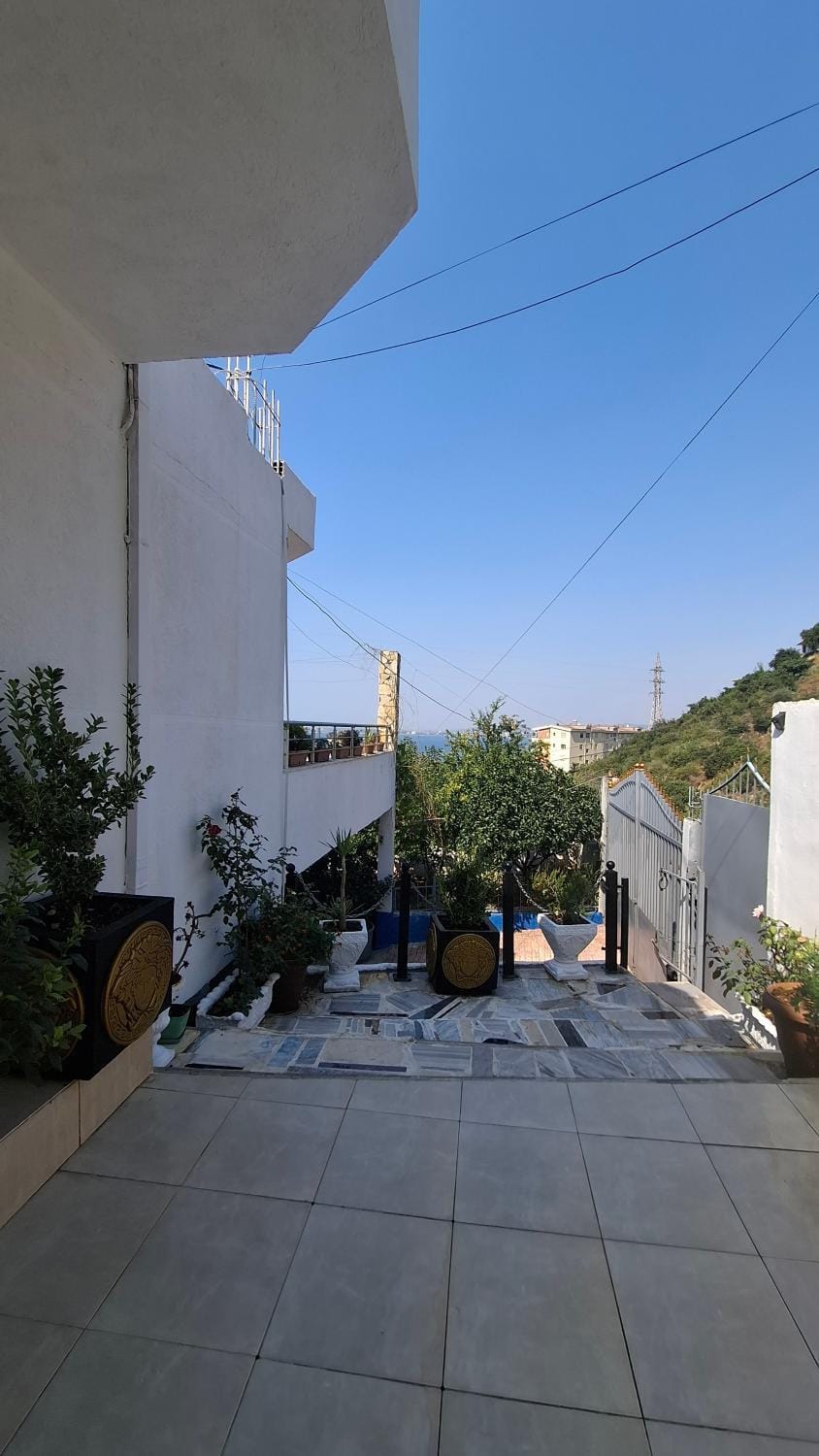 Facade/entrance, Garden