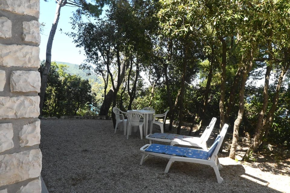 S374 - Sirolo, bilocale con esclusiva vista mare Apartment in Sirolo