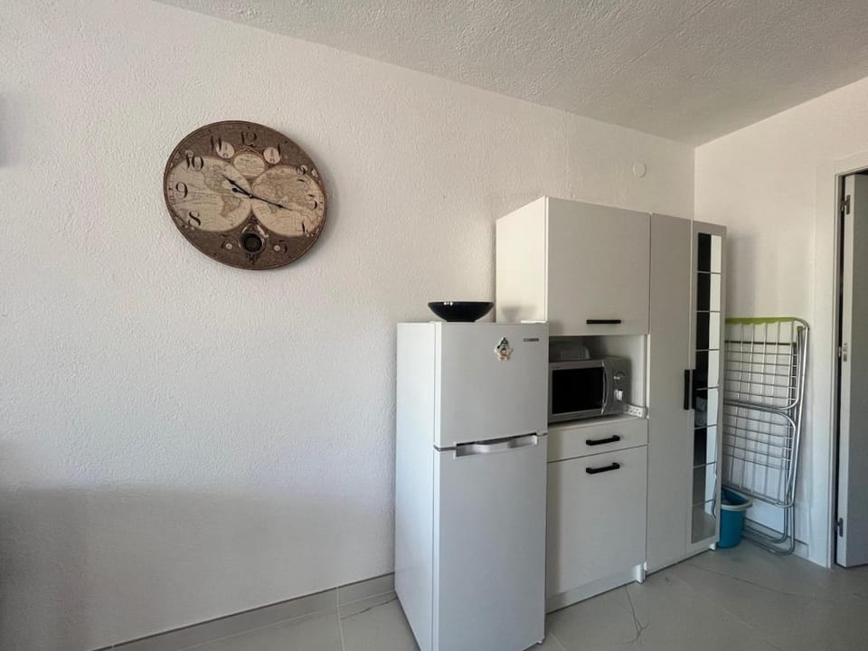 Maena Ninie - 50 m from a dream cove! Apartment in Roses