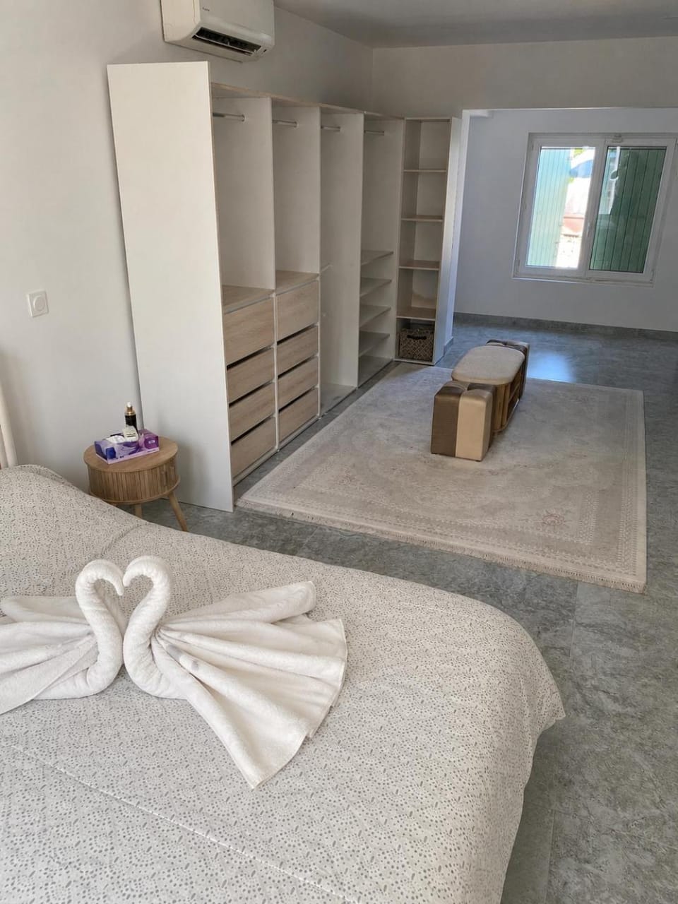 Bed, Photo of the whole room, Bedroom, wardrobe