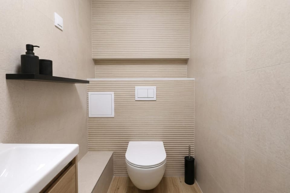Toilet, Bathroom