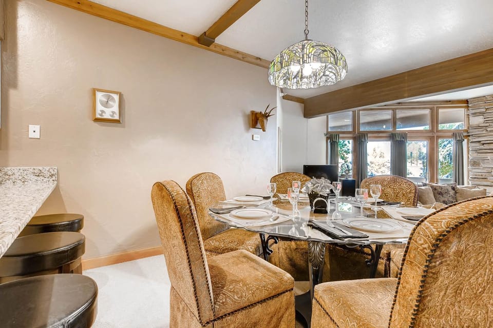 Powder Run C11 by Park City Lodging Apartment in Park City