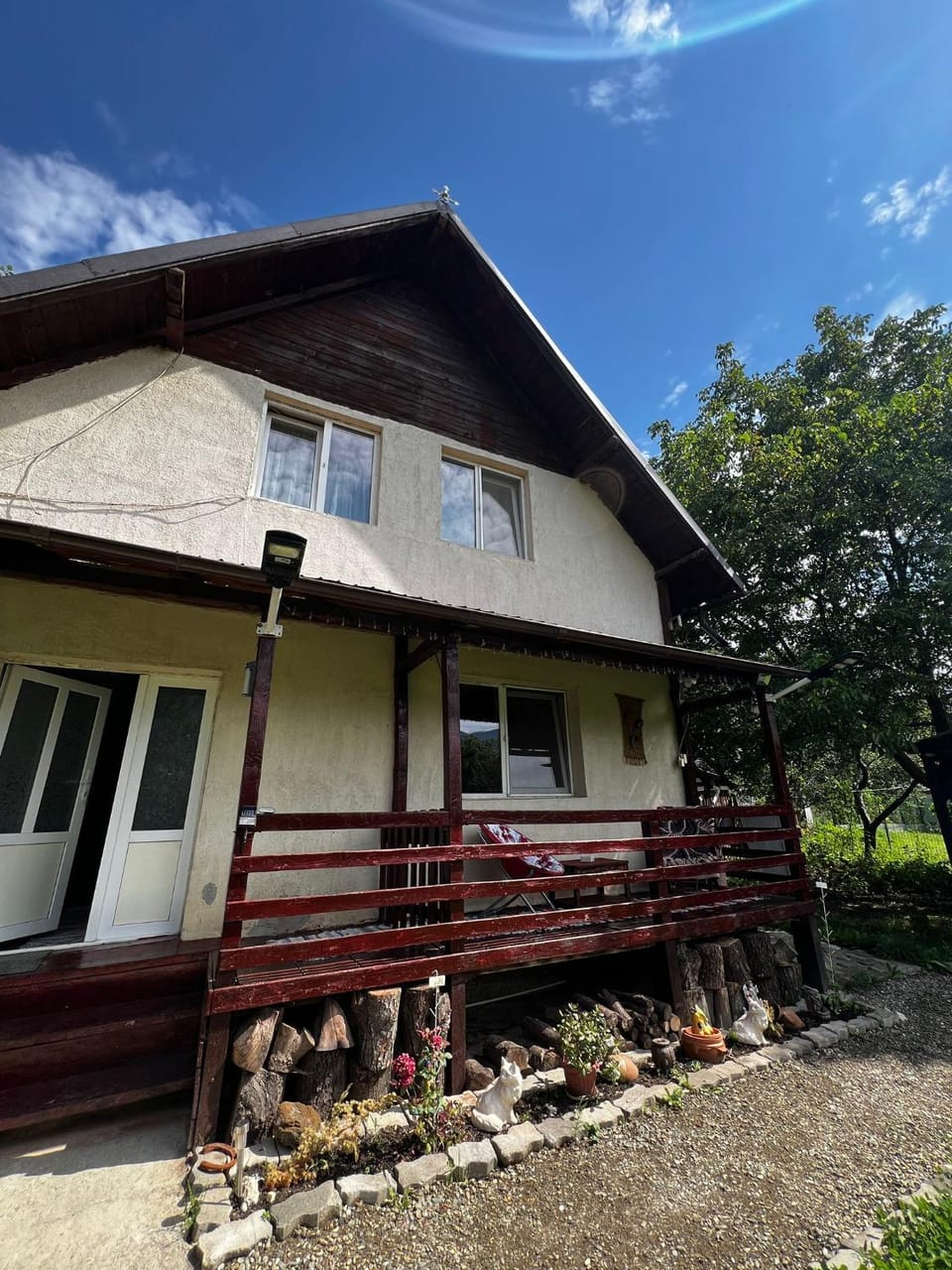 Casa Dany House in Brașov County