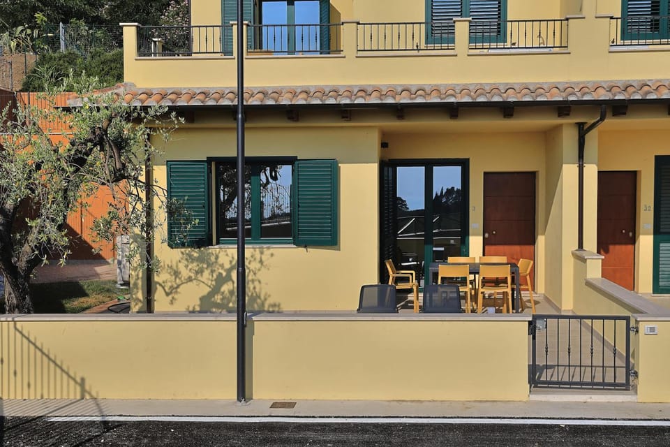 Parco Valle della Civita - vista mare con giardino Apartment in Abruzzo